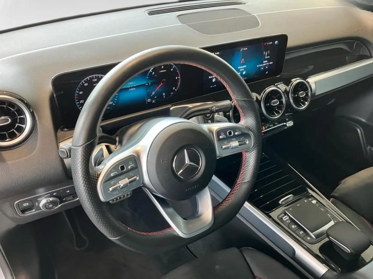 GLB 220 d 4M AMG-Line+MULTIBEAM+MBUX+Navi-P.+Kam
