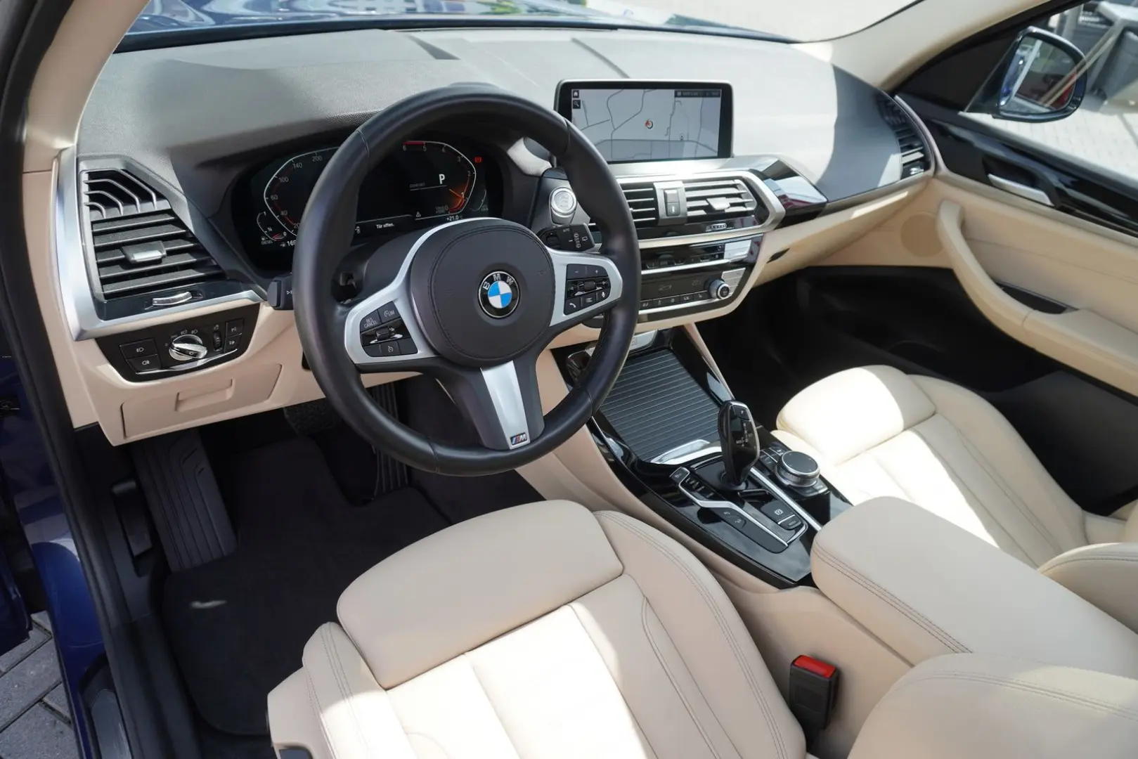 X3 xDrive 20d xLine AHK Panorama Virtual Cockpit