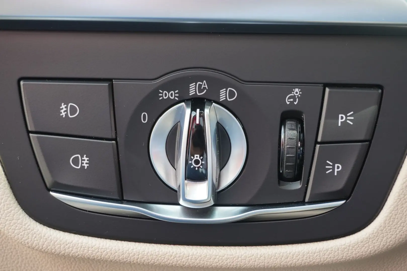 X3 xDrive 20d xLine AHK Panorama Virtual Cockpit