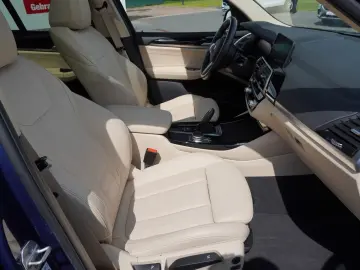 X3 xDrive 20d xLine AHK Panorama Virtual Cockpit