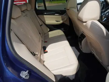 X3 xDrive 20d xLine AHK Panorama Virtual Cockpit