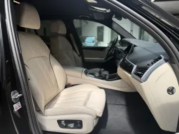 X5 xDrive 30 d M Sport*LASER*HUD*BMW SH*SHADOW*