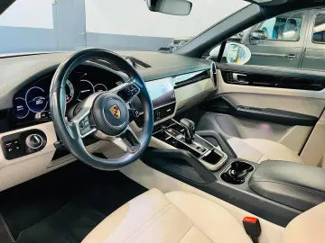 Cayenne Coupe / 360 KAMERA / PANORAMA