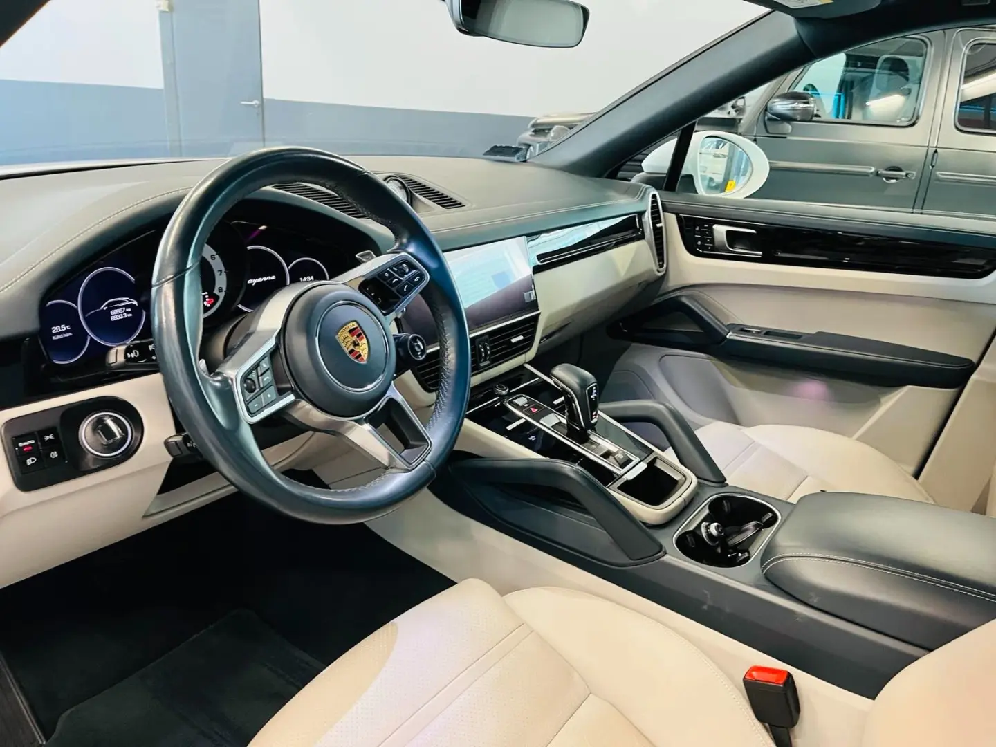 Cayenne Coupe / 360 KAMERA / PANORAMA