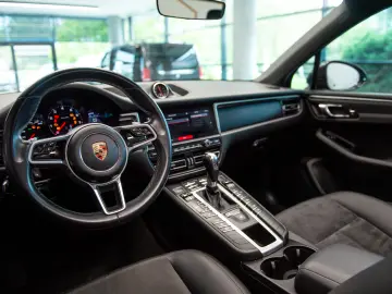 Porsche Macan 2.0 PDK