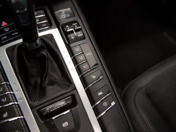 Porsche Macan 2.0 PDK