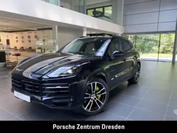 Cayenne S E-Hybrid ano Inno Head Sportsitze Bose