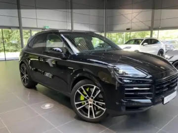 Cayenne S E-Hybrid ano Inno Head Sportsitze Bose