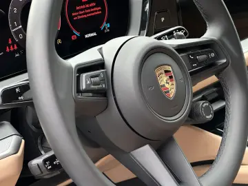 Cayenne S BOSE 360° Sportsitze