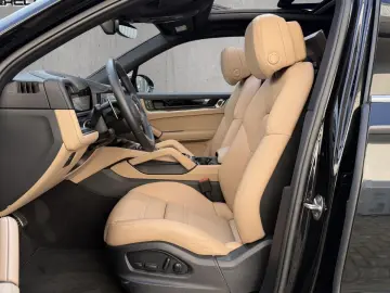 Cayenne S SportDesign CARBON HAL SPORTABGAS 22