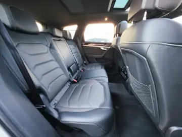 Volkswagen Touareg V6 TDI R-Style