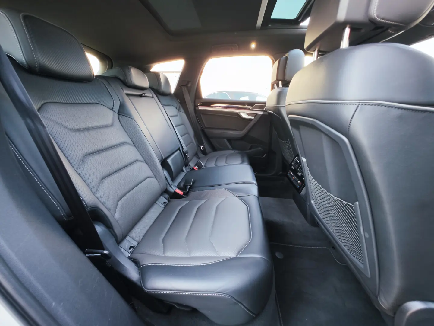 Volkswagen Touareg V6 TDI R-Style