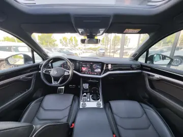 Volkswagen Touareg V6 TDI R-Style