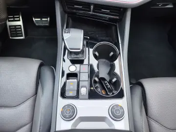 Volkswagen Touareg V6 TDI R-Style