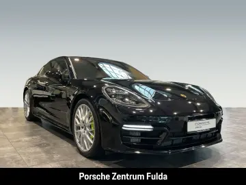 Panamera 4 E-Hybrid Hinterachslenkung LED-Matrix