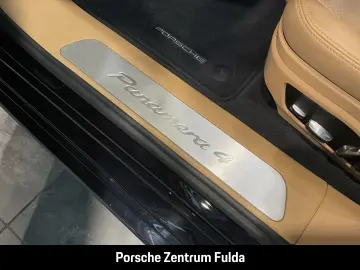 Panamera 4 E-Hybrid Hinterachslenkung LED-Matrix
