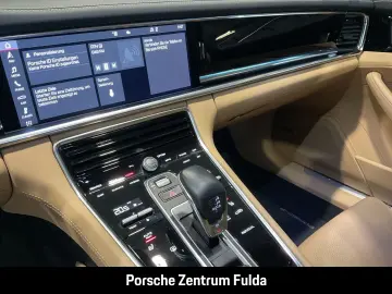 Panamera 4 E-Hybrid Hinterachslenkung LED-Matrix