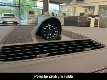 Panamera 4 E-Hybrid Hinterachslenkung LED-Matrix