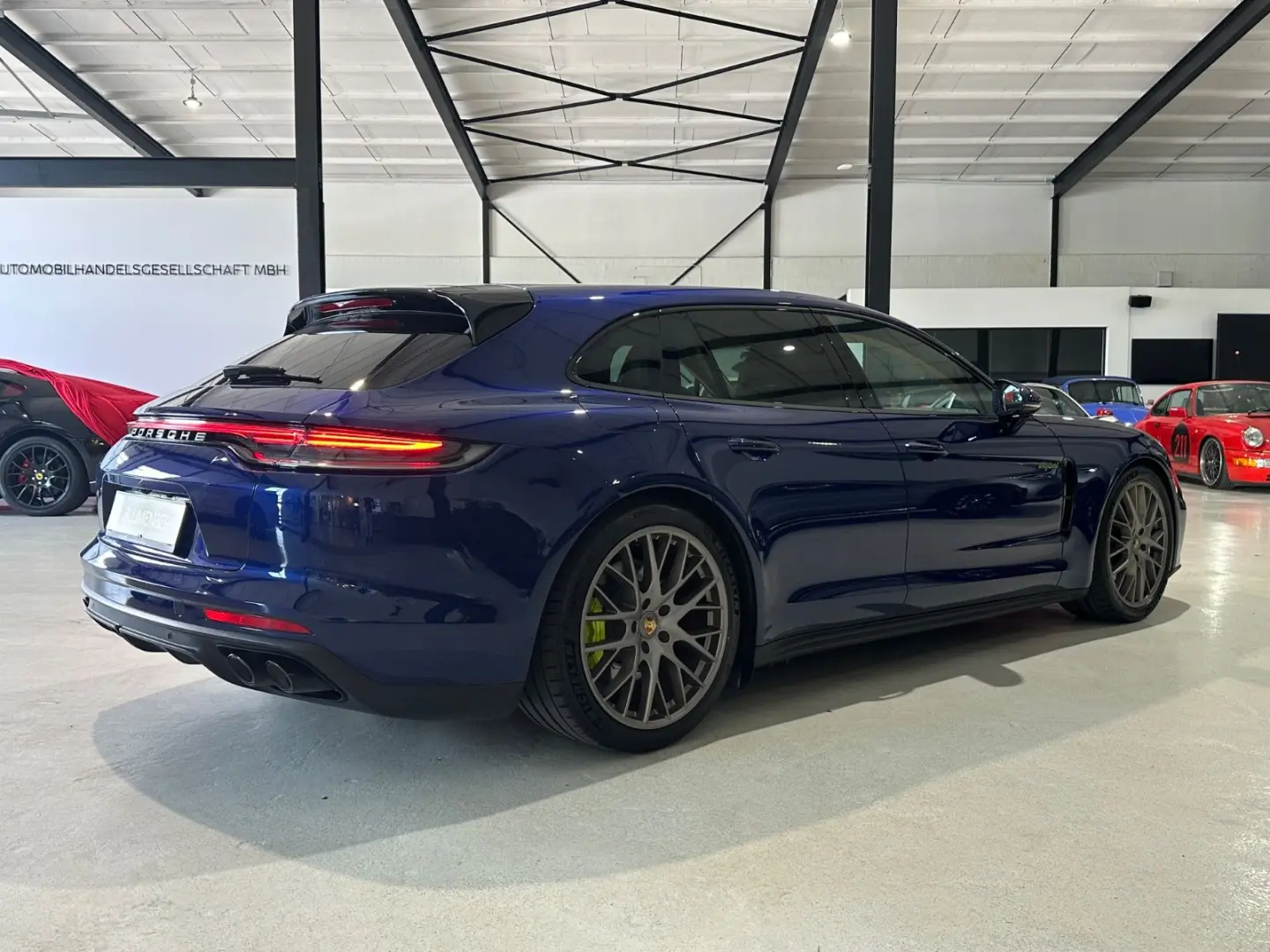 Panamera Sport Turismo 4 E-Hybrid Plat. Edition