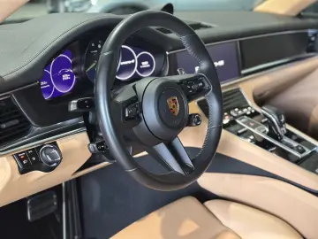 Panamera Sport Turismo 4 E-Hybrid Plat. Edition