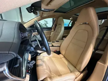 Panamera Sport Turismo 4 E-Hybrid Plat. Edition