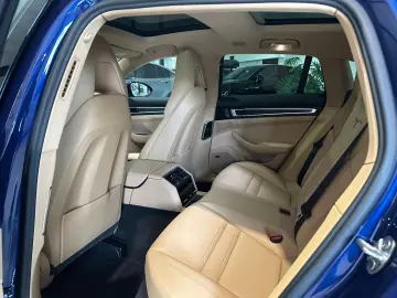Panamera Sport Turismo 4 E-Hybrid Plat. Edition