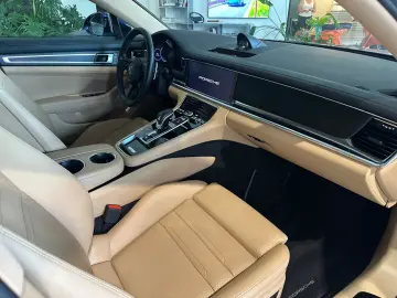 Panamera Sport Turismo 4 E-Hybrid Plat. Edition