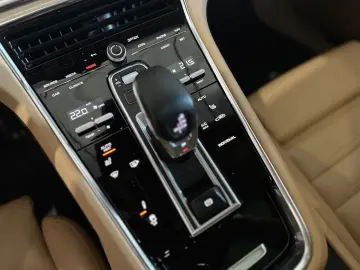 Panamera Sport Turismo 4 E-Hybrid Plat. Edition