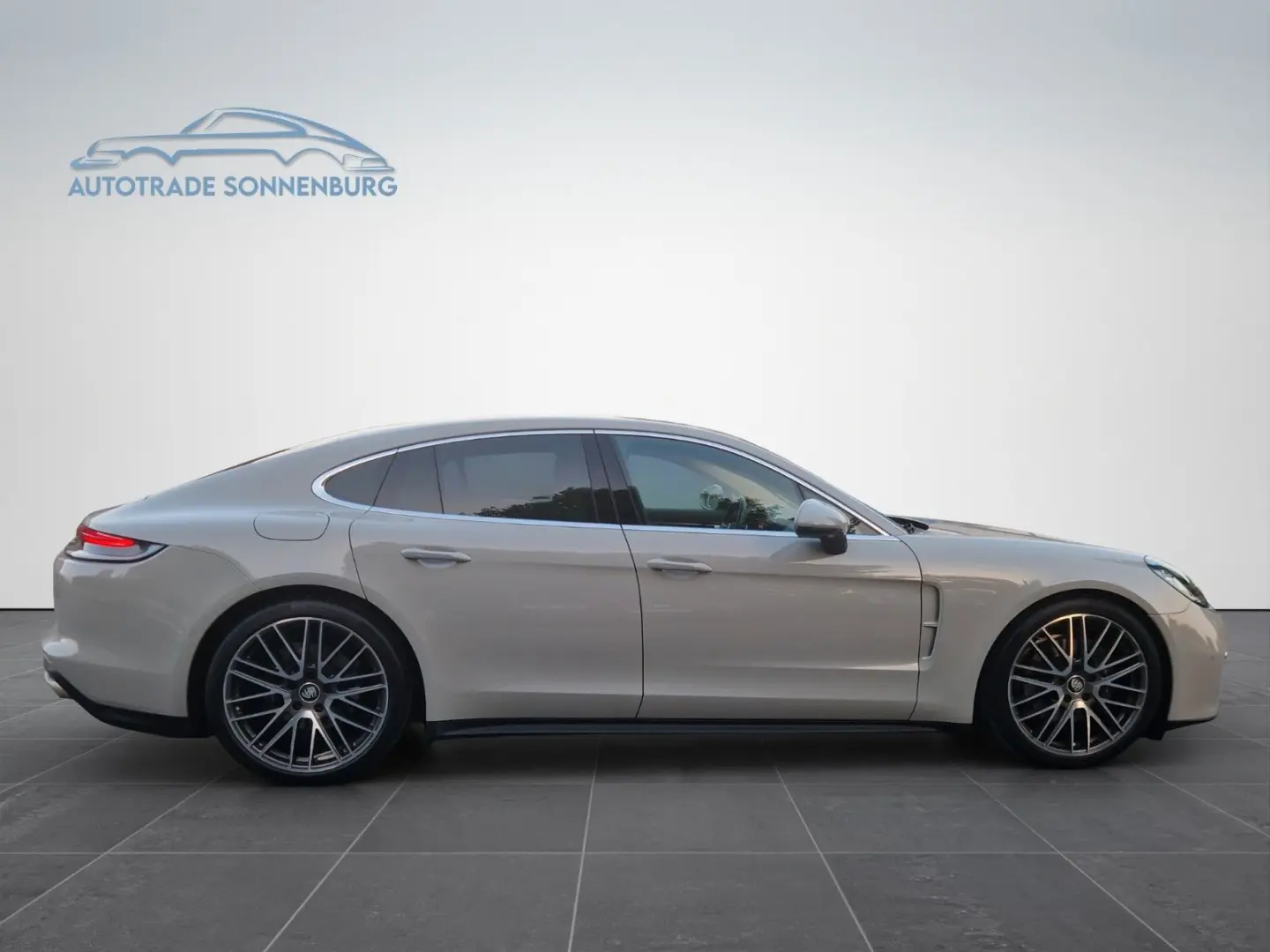 Panamera 1.HAND/KREIDE/NAV/360KAM/APPLE/ACC