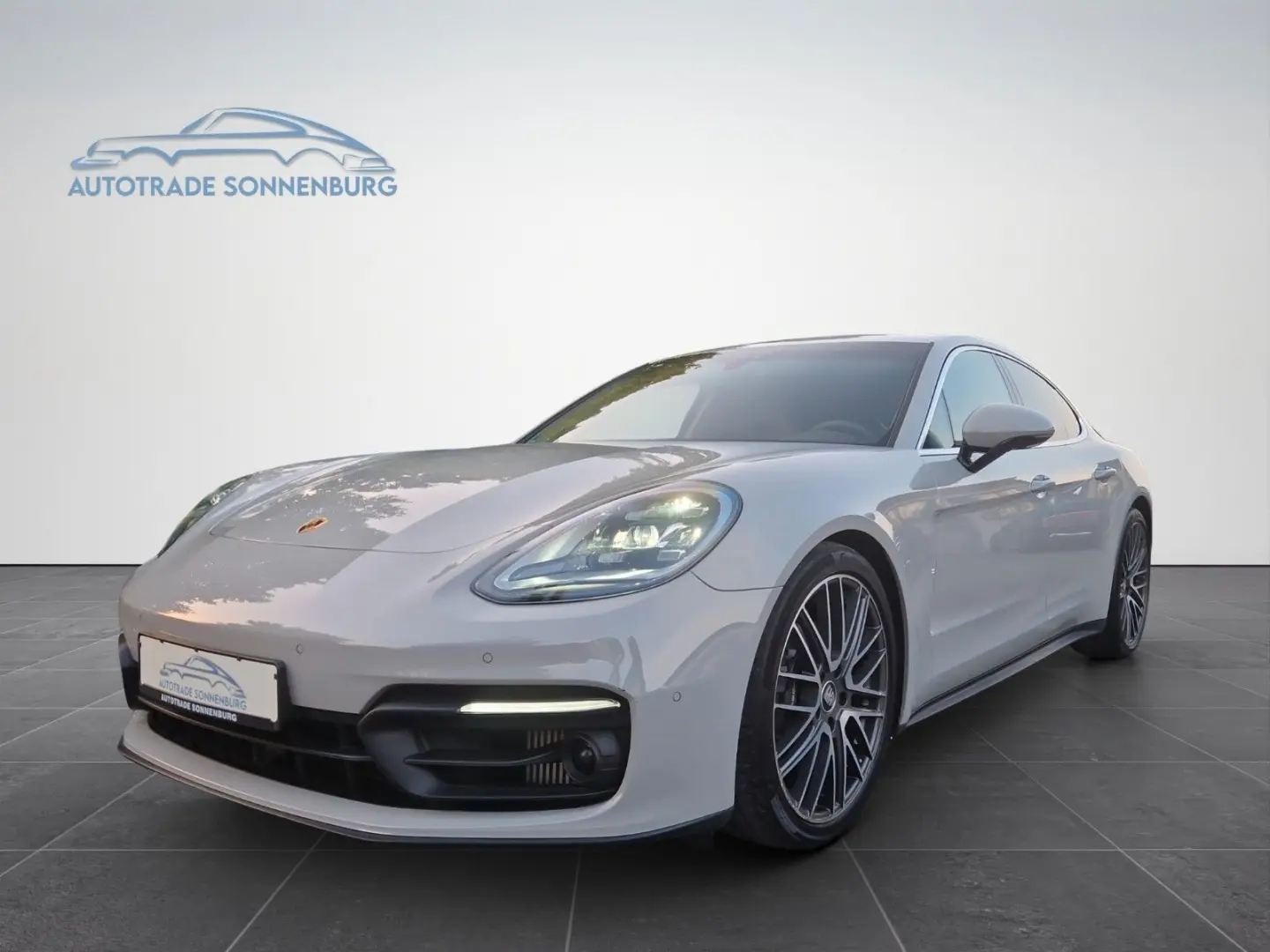 Panamera 1.HAND/KREIDE/NAV/360KAM/APPLE/ACC