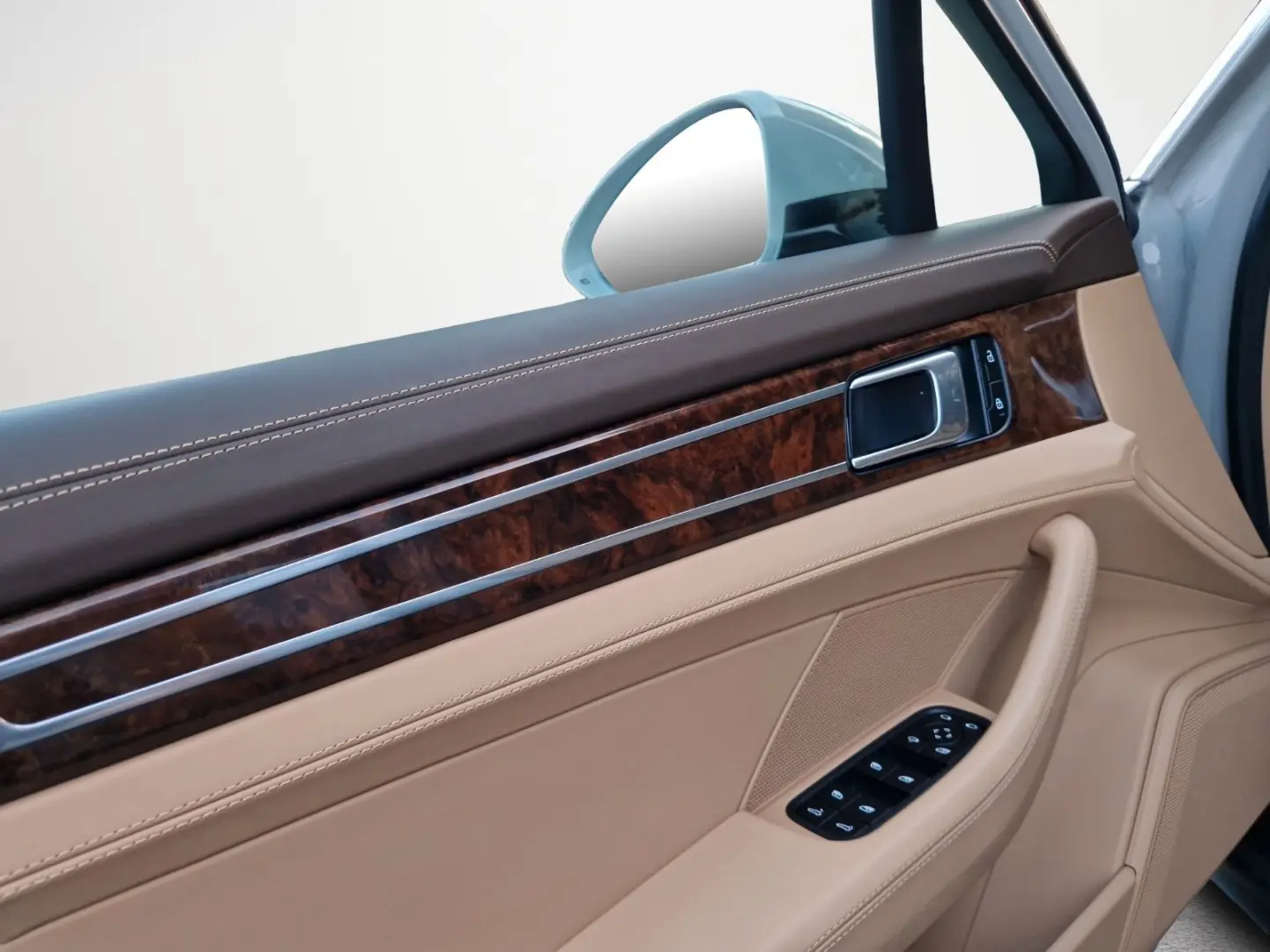 Panamera 1.HAND/KREIDE/NAV/360KAM/APPLE/ACC