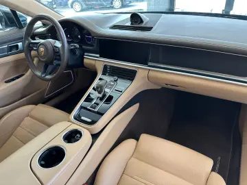 Panamera GTS Matrix ACC Bose Pano SoftClose 360°