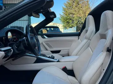 992 Targa 4 S  Heritage Pure Chrono ACC Bose