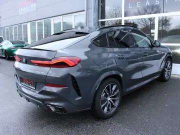 X6 30d  xDrive M-Sport Pro + SKYLOUNGE + AHK + H