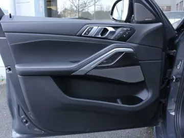 X6 30d  xDrive M-Sport Pro + SKYLOUNGE + AHK + H