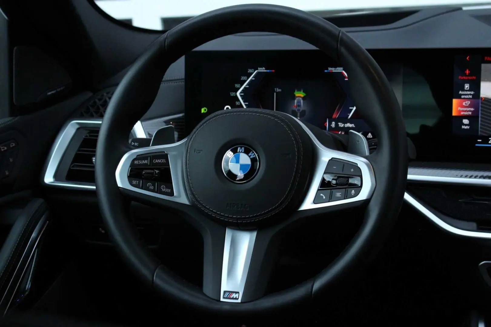 X6 30d  xDrive M-Sport Pro + SKYLOUNGE + AHK + H
