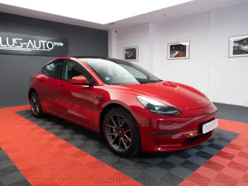 Tesla Model 3 Long Range