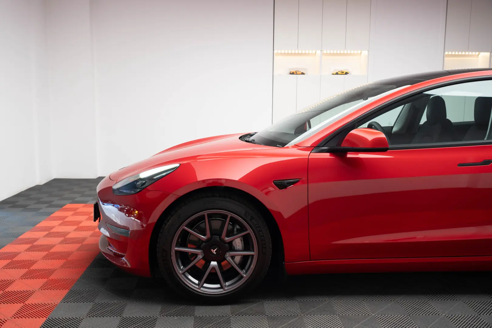 Tesla Model 3 Long Range