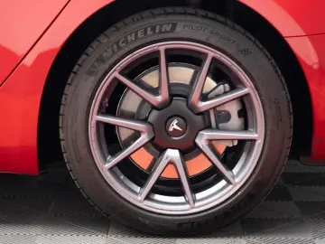 Tesla Model 3 Long Range