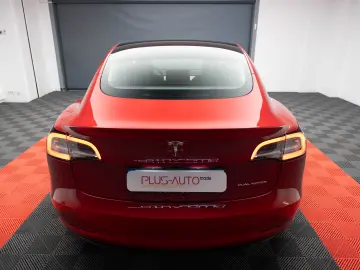 Tesla Model 3 Long Range