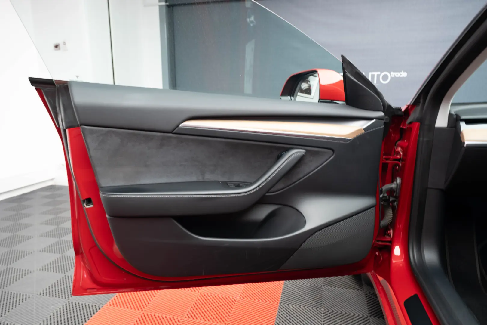 Tesla Model 3 Long Range