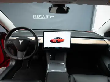 Tesla Model 3 Long Range