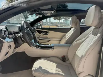 CLE 200 Coupé AMG MBUX+Pano+RüKam+Lenkradhzg