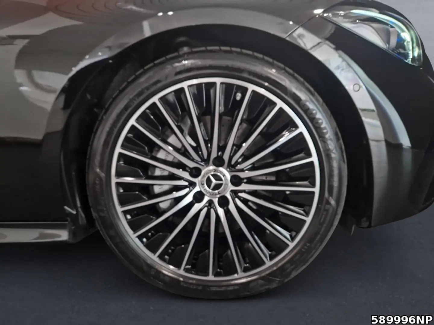 CLE 300 4M AMG Coupé  Pano AHK Memory Distronic