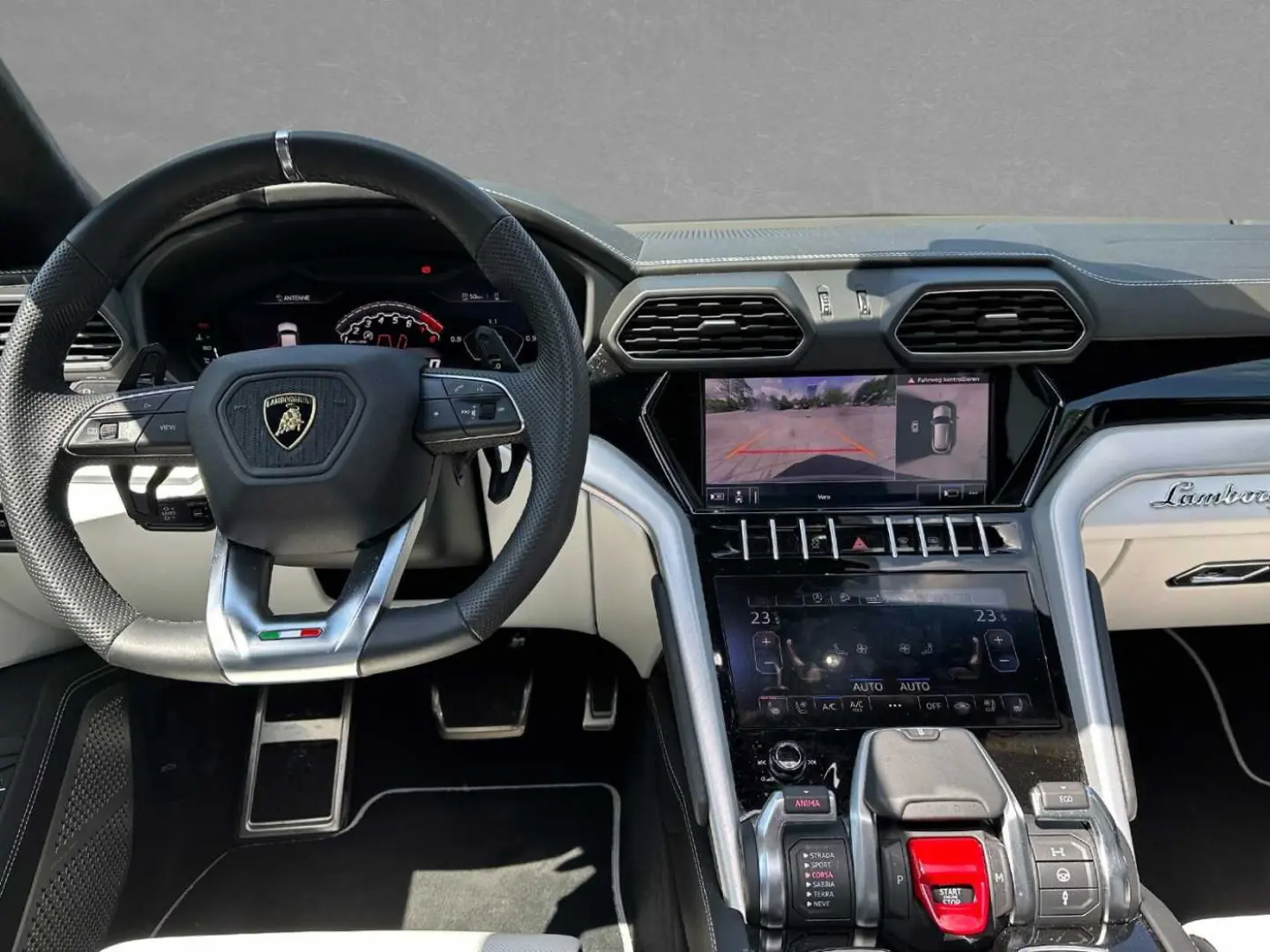 Urus V8 / 23' / B&O / Nachtsicht / AHK