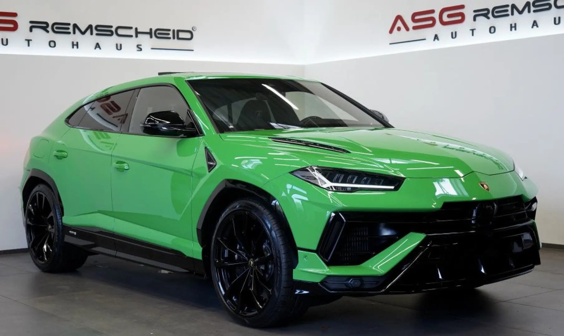 Urus S *1.HD *23Zoll *Pano *Keramik *B&O *Carbon
