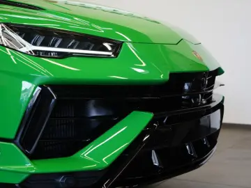 Urus S *1.HD *23Zoll *Pano *Keramik *B&O *Carbon