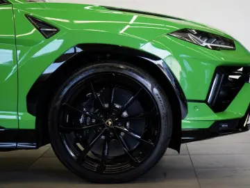 Urus S *1.HD *23Zoll *Pano *Keramik *B&O *Carbon