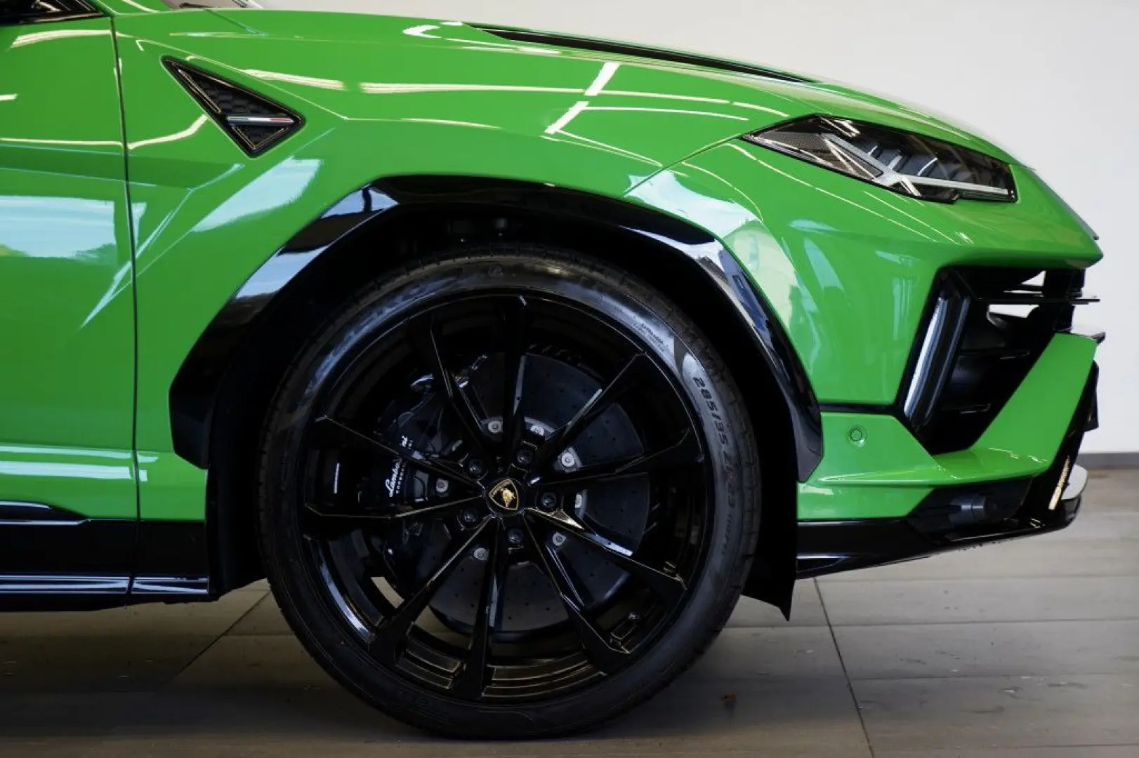 Urus S *1.HD *23Zoll *Pano *Keramik *B&O *Carbon
