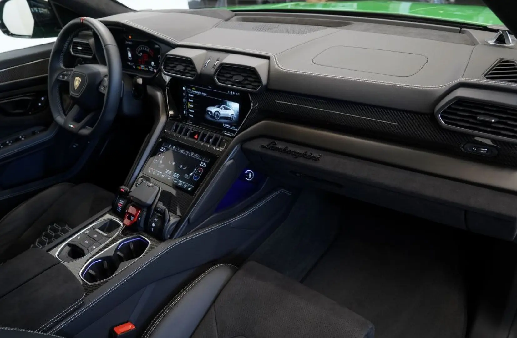 Urus S *1.HD *23Zoll *Pano *Keramik *B&O *Carbon